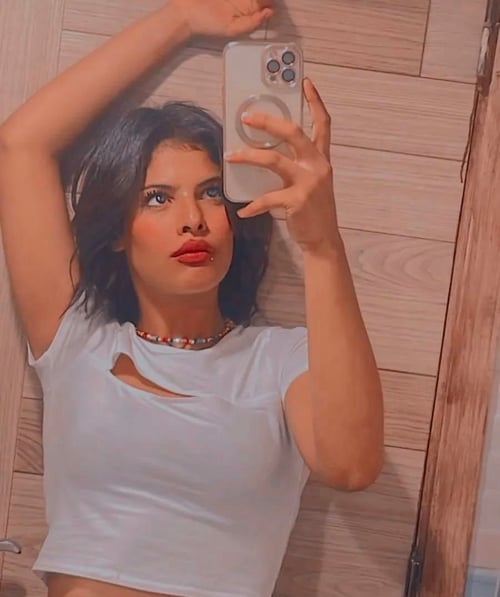 I’m here for a serious relationship, I don’t take money for sex