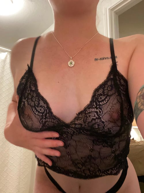 I AM AVAILABLE FOR BOTH INCALL AND OUTCALL SERVICE