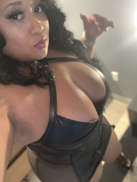 Thick and sweet like Honey!! PlusSize Barbie