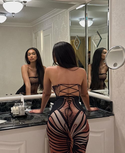I am always in a cheerful mood and always creamy don’t hesitate to text me🥰🥰