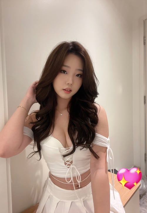 ๐ฆNAUGHTY ๐นNEW ๐ธASIAN GIRL ๐AVAILABLE FOR ALL SERVICES๐นโค๏ธ