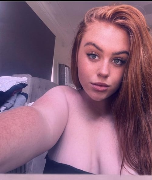come and have fun 🥰💋👅