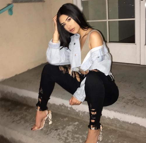 Iโm so lovely, sweet to be with and always available for hookup