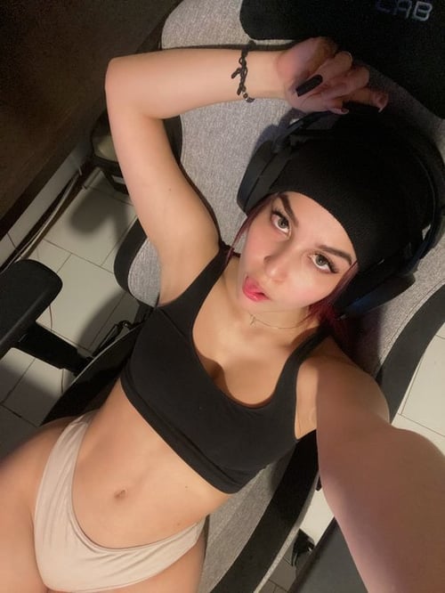 🍆🍑💦available for massage and Hot Sex(GFE, bbbj, Doggy, Greek, bareback, 69,