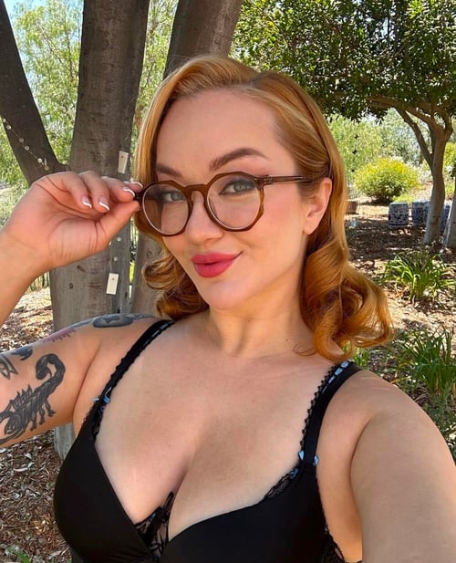 Available for wild fun. Reach out for incall n outcall rates