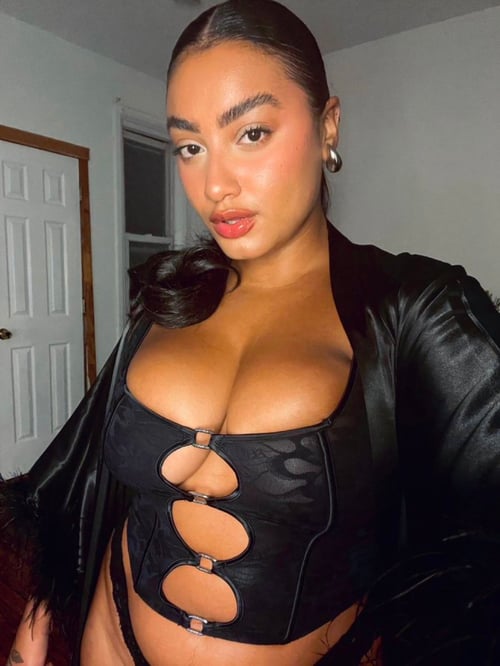 I AM AVAILABLE NOW
