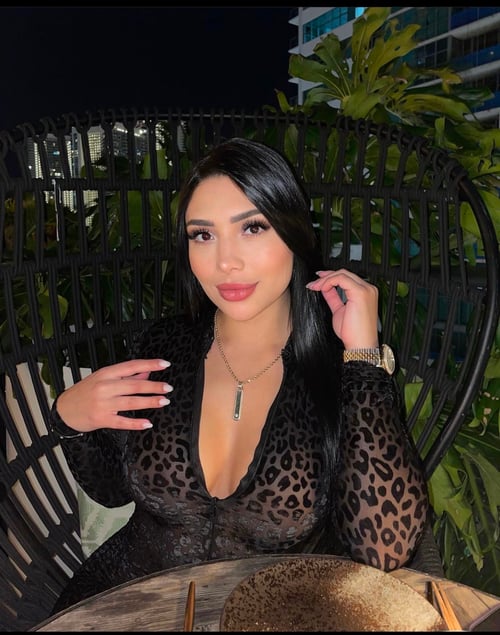 SnapChat: Verna2023619 ❤️👅I Squirt Body Rubs and Massage to Satisfy