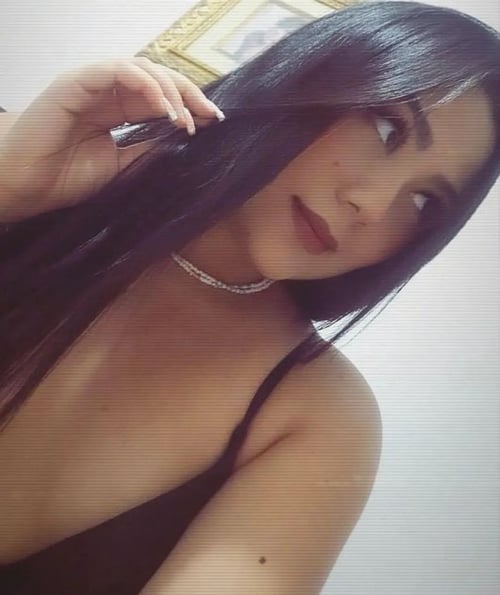 AVAILABLE FOR BOTH INCALL AND OUTCALL SERVICE ALL 3 HOLES ARE UNCOVERE