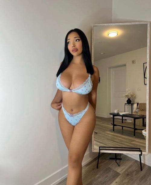 I'm available for hookup both Incall and outcall