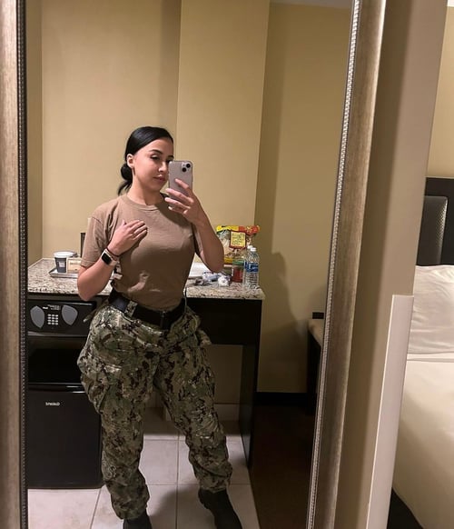 I am not a prostitute and i don't your need money for sex, we meet up for dinner