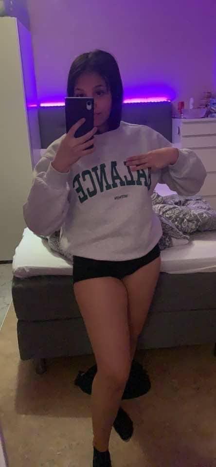 !! AVAILABLE!! 😜✨⬅️ NOW 💦✨ LETS PLAY FOR 💕INCALL 💕✨ OUTCALL ALSO AVAILABL