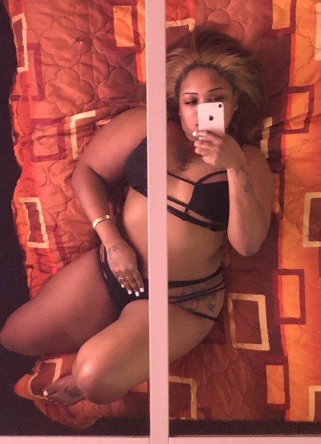 . It’s RAINING come👅 SEE How Wetter I Get 🤯