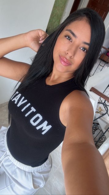 I’m available for meet up both incall and outcall