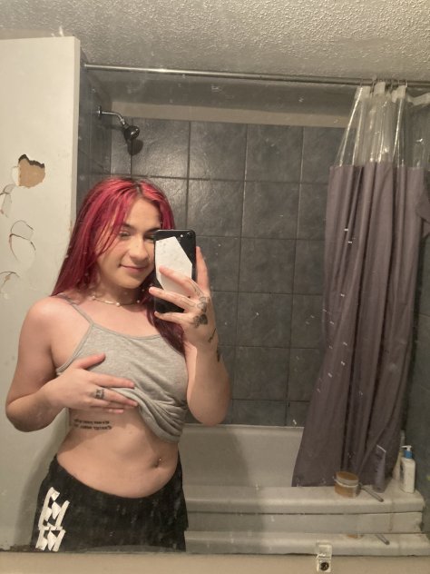 Sexy Girl Available