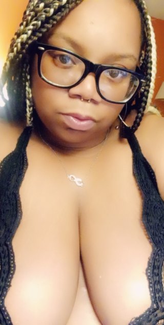 Come bend me over and Slap these Cheeks