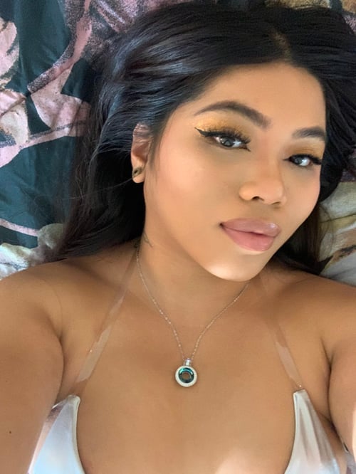 Sexy massuese around you including body waxing