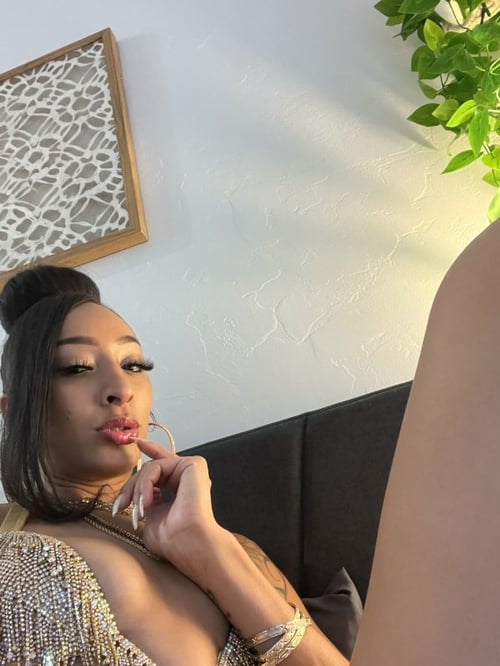 Adrianna Ali 🏆💎 Available now 🤩🤩 NEW NEW NEW ! Cum here 💦👅
