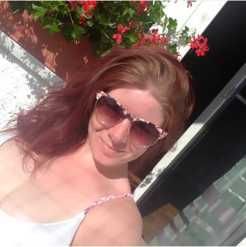 +1 567 482 0457 Are you stressed and need Some hot reliever? I’m a horny mature