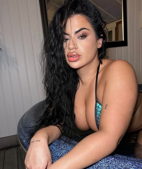Pretty••••wet girl💕🍆safe skilled ✨