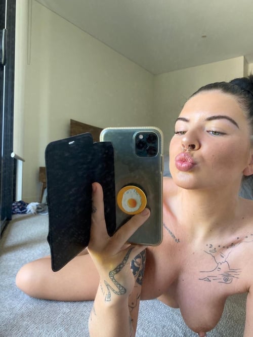 Face to face payment hookup available 👅