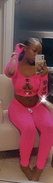 🎉💦👒🧚🏽 Whats Your Fantasy -- Check Out Special Offers Down Below