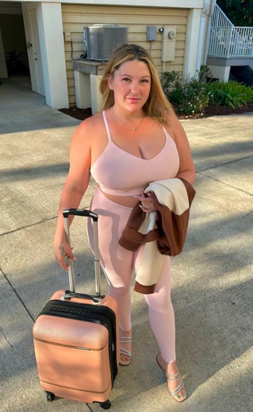 Hey I’m Alicia. Available for hookup. Body massage and FaceTime
