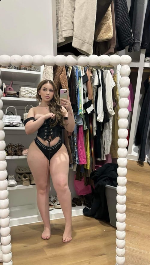 ALL STYLe ARE WELCOME AND I HAVE NO LIMIT ALWAYS ASK FOR MY DONATION 👅💦🍆
