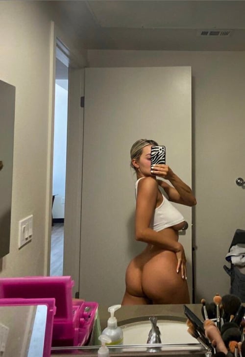 I’m here to ensure you enjoy the whole stimulating and sensuality journey 👅💦🤤