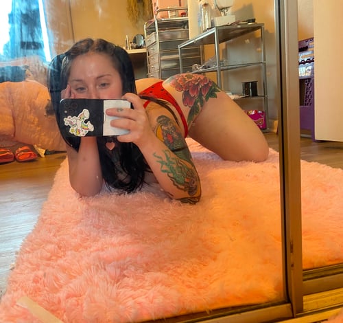 Hey there boo👅 I’m down for fun let’s hookup 💦🍆🍑