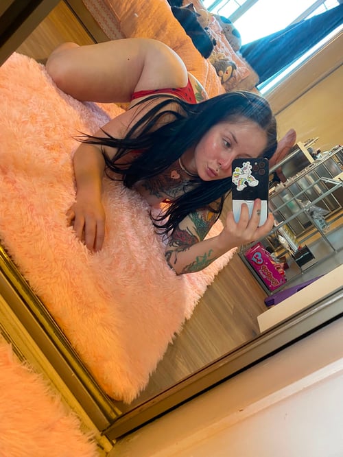 Hey there boo👅 I’m down for fun let’s hookup 💦🍆🍑