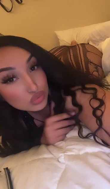 Thick Curvy & Flirty