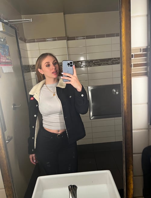Hit me up now I am much available 🍆🍑cell:+14173960789, Telegram🤭🤭😚: angelakim009