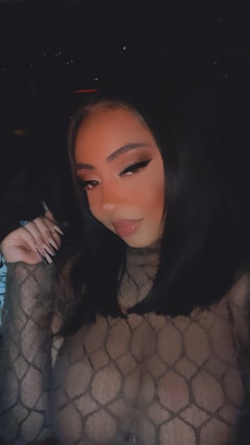 LAS VEGAS PARTY GIRL READY TO GIVE TOO TIER SERVICE ! SUPER DISCREET