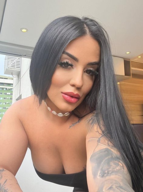 I’m available and 100 percent honest, real, genuine. No games, horny,