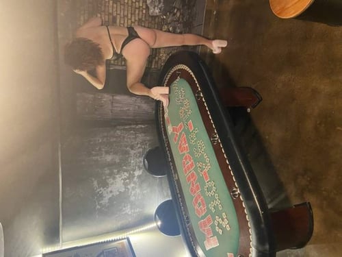 ๐ฆ๐Dream Girlโ
GREAT Personality โ
Many Styles Available For You โ