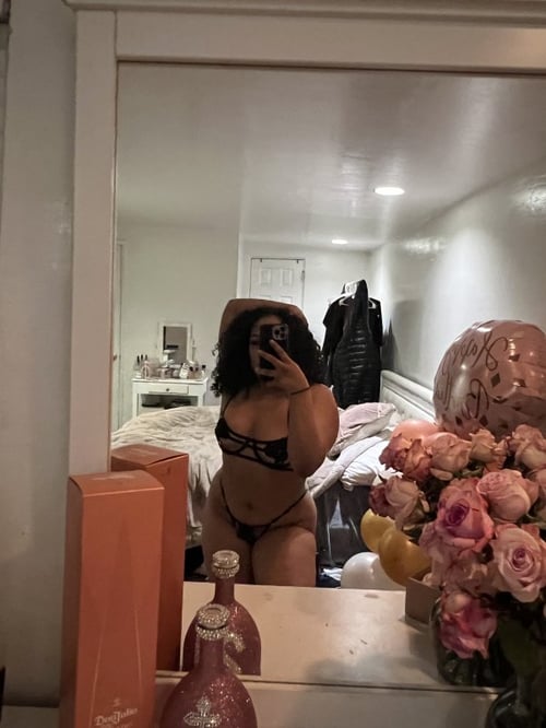 Sexy Thick Exotic Latina