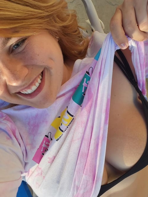 HMU for fun, games & naughty stuffs. Hardcore, 69, breastfuck, head and doggy**d