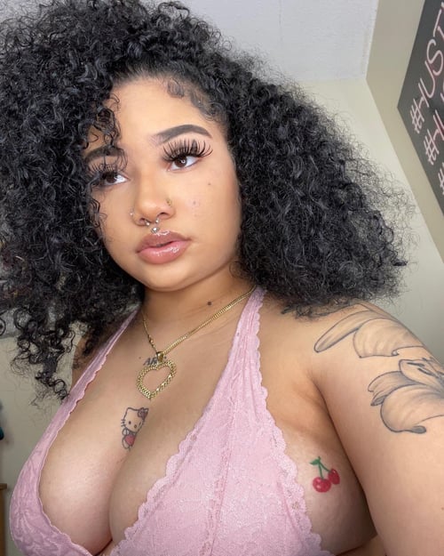 HMU for fun, games & naughty stuffs. Hardcore, 69, breastfuck, head and doggy