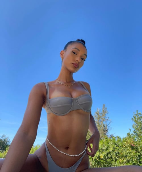 I am always in a cheerful mood and always creamy don’t hesitate to text me🥰🥰