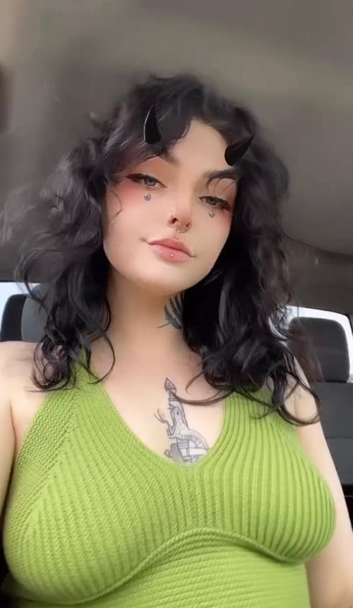 AVAILABLE FOR FUN AND SELL DRUG