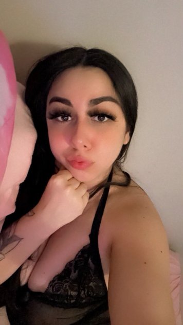 🤩NEW Petite Treat🤩