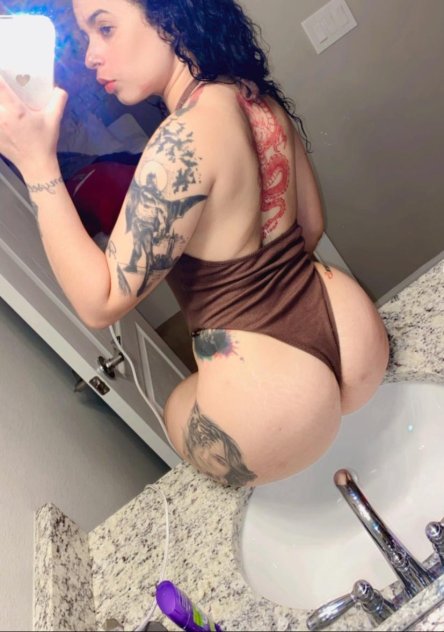 hi i’m escort 24/7 available call me pay cash baby
