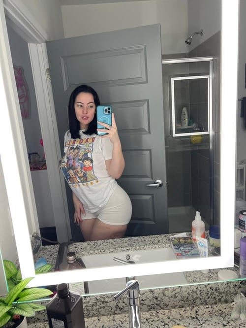 ๐ฆ Young ๐ฅHott$exy Classy and Wet ๐ฆand Fun๐
GFE and Fetish friendly.....