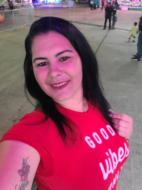 Chica my interesante y picante