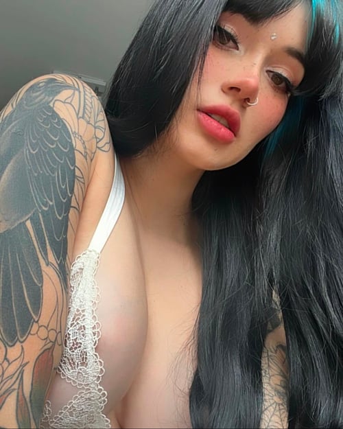 Available for sex fun and hook up ☺️👅 Hmu if you want my Snapchat for private contents