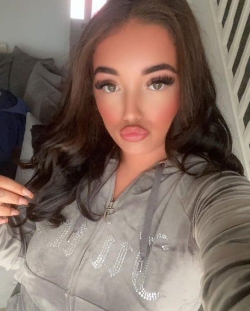 come and have fun 🥰💋👅