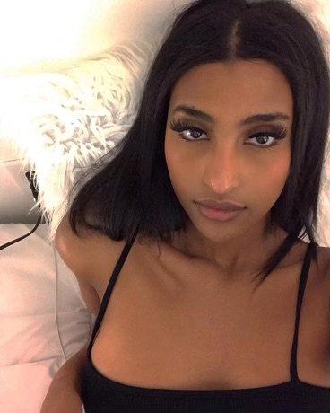 SUPER CUTE COLLEGE INDIAN BABE WITH HUGE BOOBS