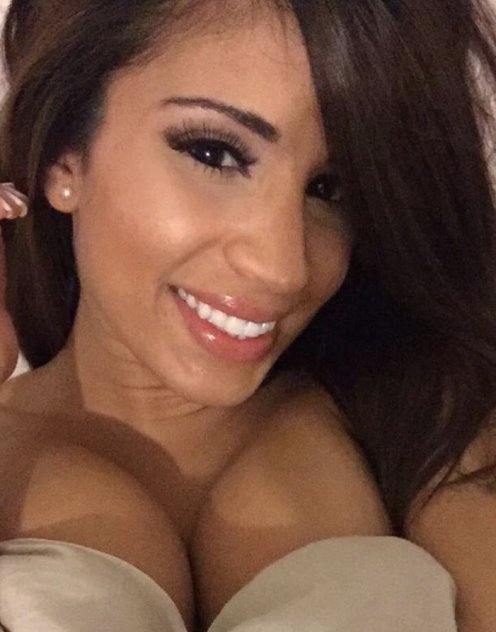 Gia GFE NURU Tissue MSG ( Love kissing) Shower Fun & Cuddle