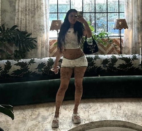 Stunning Asian Beauty One Of A Kind New in Town