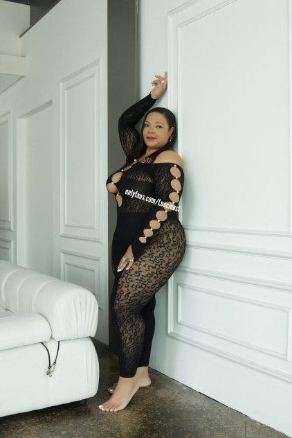 Light skin Honey Bunny! All Natural DDDs